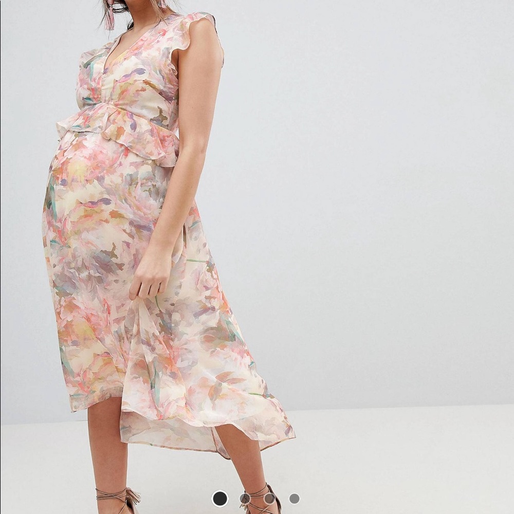 Hope & Ivy Maternity Floral Dress
